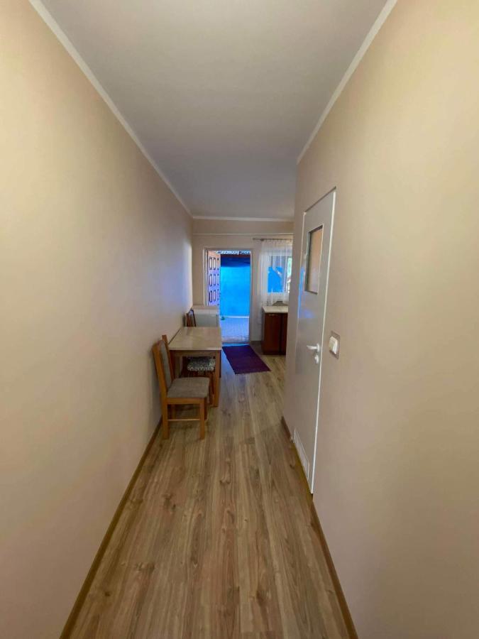 Ferienwohnung Jasmin Budry Exterior foto